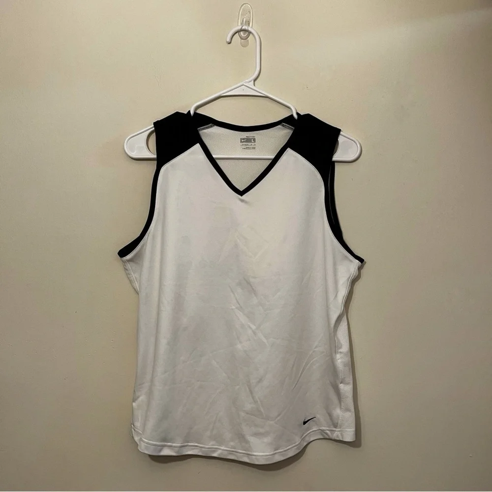 Nike Women’s Fit Dry Top